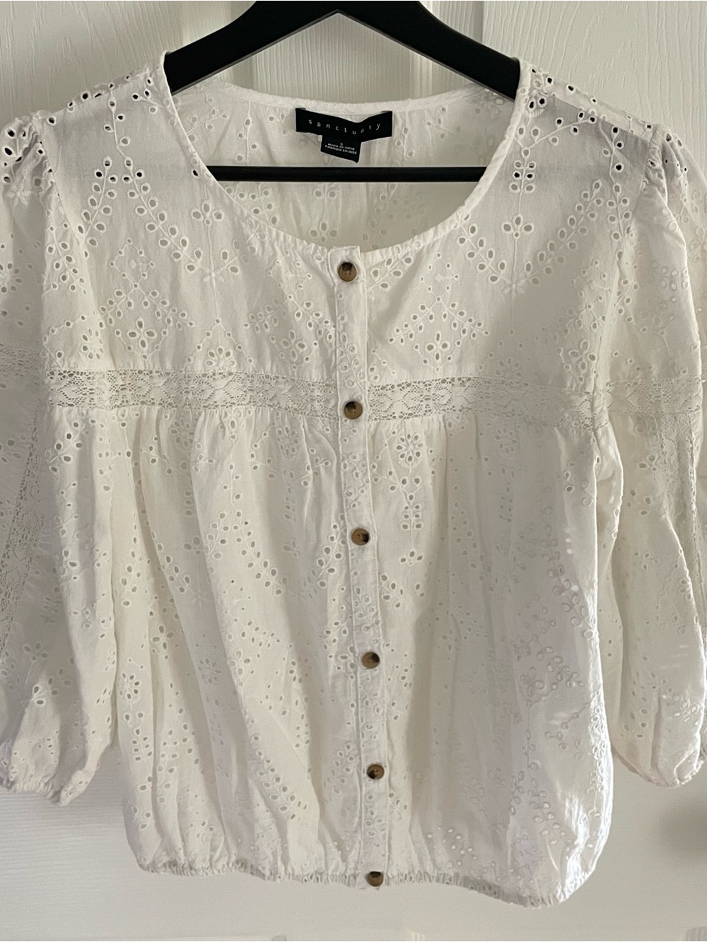 Sanctuary White Eyelet Button-Front Blouse Small